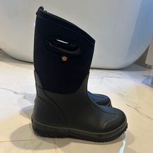 Bogs Classic Black Kids Snow Boots